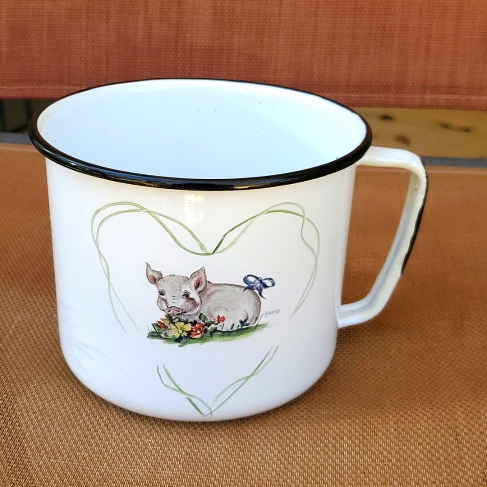 NEW Pig tin / enamel. Perfect Farmhouse decor